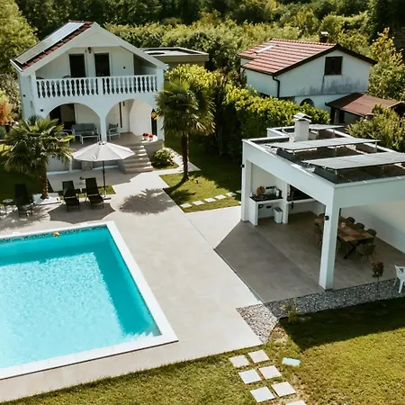 Oasis *